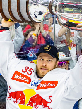 Atte Tolvanen stays with the Red Bulls 