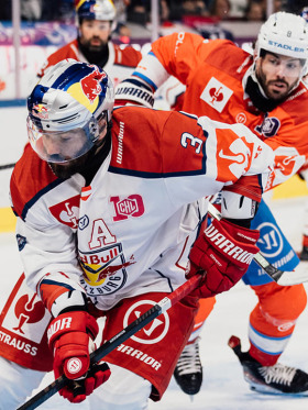 Red Bulls schlagen die ZSC Lions sensationell mit 4:2 Red Bulls schlagen die ZSC Lions sensationell mit 4:2