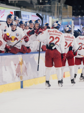 Red Bull Hockey Juniors end losing streak Red Bull Hockey Juniors end losing streak