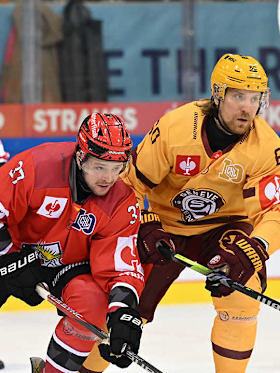 Pinguins Bremerhaven mit Achtungserfolg in der CHL Pinguins Bremerhaven mit Achtungserfolg in der CHL
