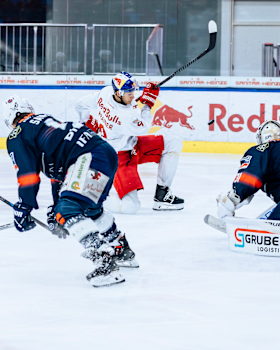 Juniors mit erstem Heimsieg