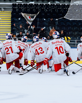 Red Bull Hockey Juniors take the lead in the standings Red Bull Hockey Juniors take the lead in the standings