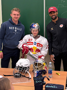 Eishockey-Begeisterung im Flachgau  