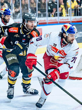 Drittes Viertelfinalspiel gegen Pustertal | Red Bulls jagen den ersten Sieg 