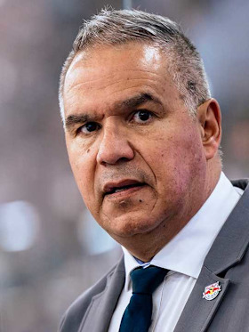 Red Bulls trennen sich von Manny Viveiros Red Bulls trennen sich von Manny Viveiros