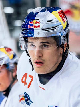 Acht Juniors der Red Bulls in der Profi-Trainingsgruppe