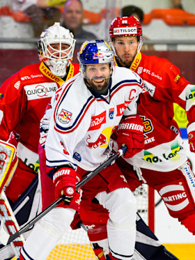 Der EHC Biel-Bienne gewinnt das Red Bulls Salute 2026 Der EHC Biel-Bienne gewinnt das Red Bulls Salute 2026