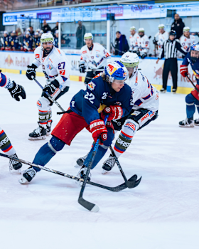 Juniors unterliegen Tabellenführer Ritten mit 0:3 Juniors unterliegen Tabellenführer Ritten mit 0:3